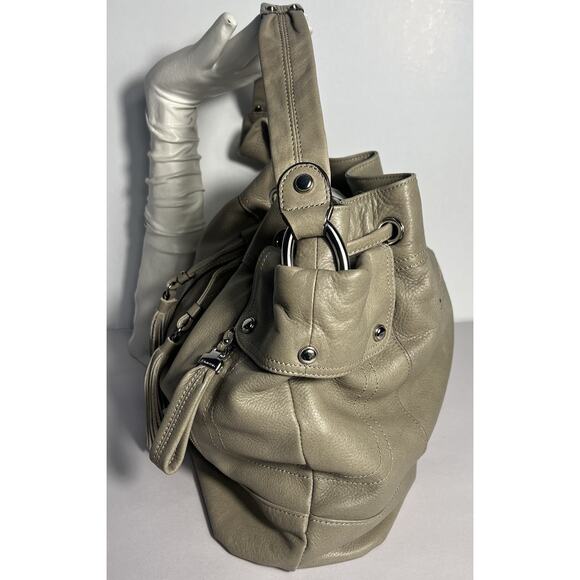 B. Makowsky Gray Leather Drawstring & Zipper Pockets Shoulder & Bag Dust Bag - Picture 10 of 12